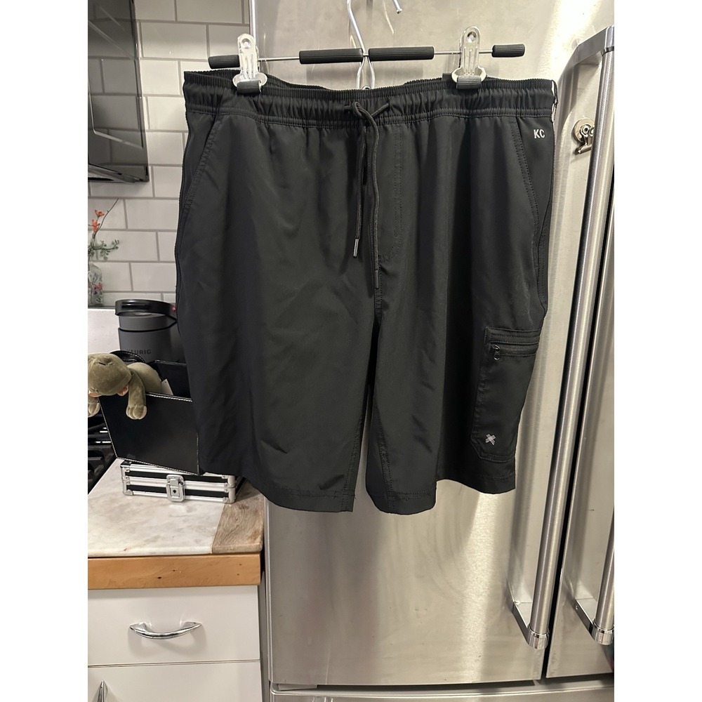 Kenneth Cole Tech Cargo Shorts Lightweight Quick Dry Flex SzM Black Undershorts